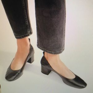 Everlane: The Day Heel
